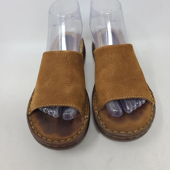Born Womens Brown Nubuck Suede Slides Sz 8 EU 39 P - Picture 2 of 6